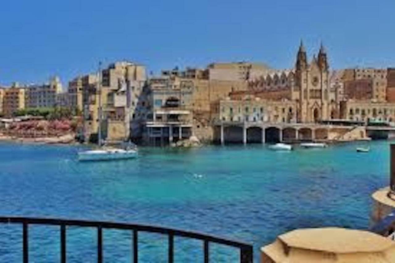 Apartment Private In St Julians *